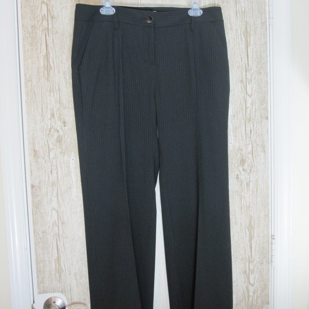 Cabi Style 619 Black Pinstripe Pants Size 12